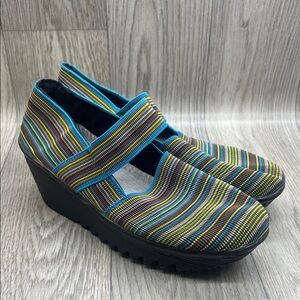 bernie mev. Multicolor Striped Wedge Shoes